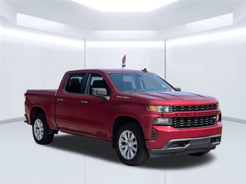 Used 2019 Chevrolet Silverado 1500 Custom w/ Custom Value Package RWD image 9