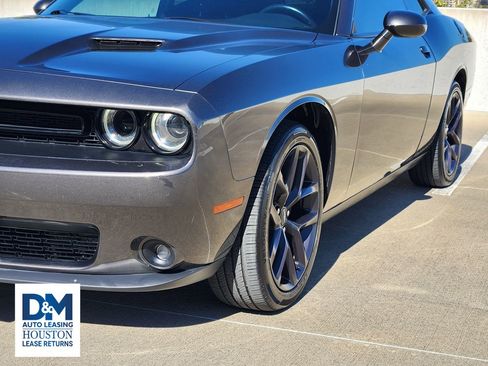 Used 2021 Dodge Challenger SXT w/ Blacktop Package image 10