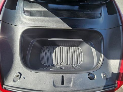 Used 2026 Tesla Model Y Long Range RWD image 27