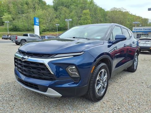 Used 2023 Chevrolet Blazer LT w/ LPO, Floor Liner Package AWD/4WD image 3