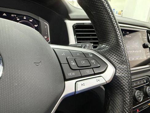 Used 2022 Volkswagen Atlas Cross Sport SEL Premium R-Line AWD/4WD image 17