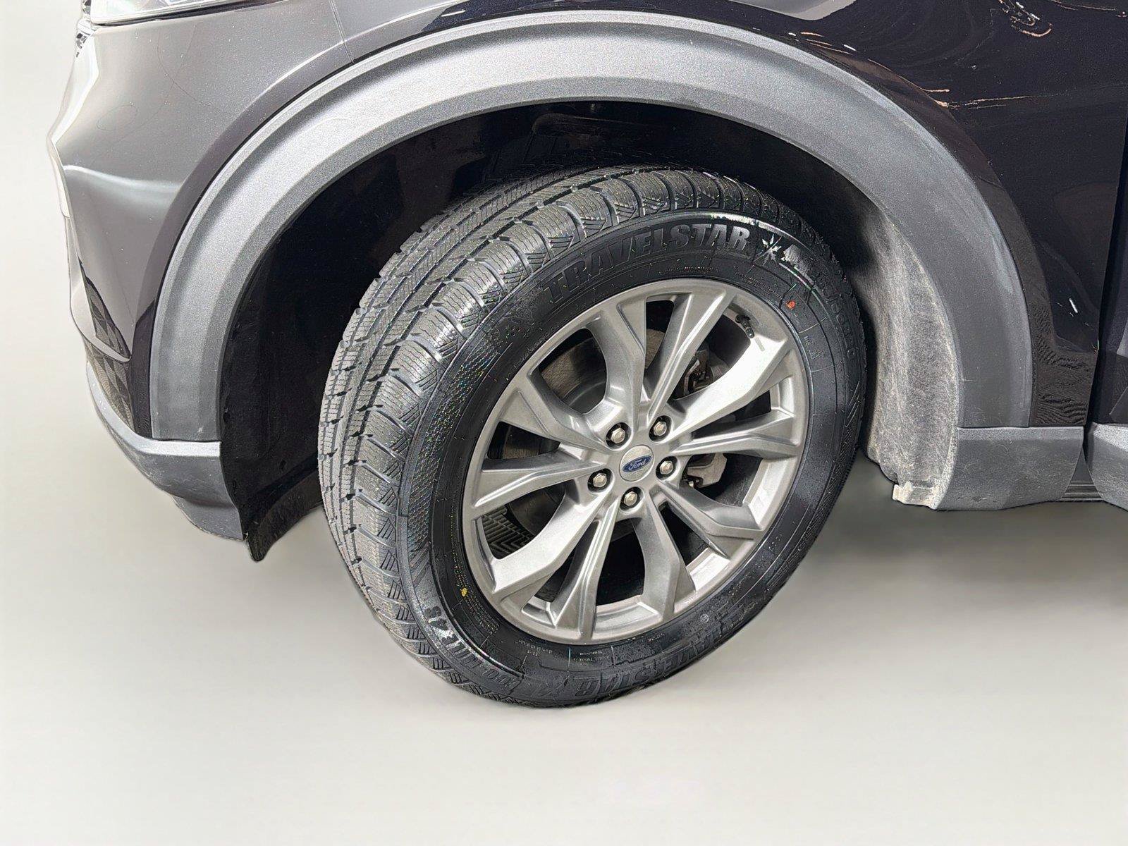 Used 2022 Ford Explorer XLT w/ Equipment Group 202A AWD/4WD image 37