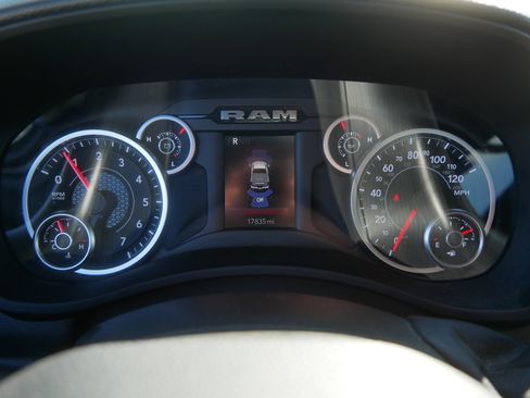 Used 2025 RAM 3500 Tradesman AWD/4WD image 38