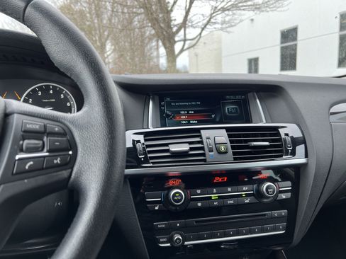 Used 2017 BMW X3 xDrive28i image 31