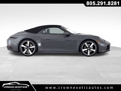 Used 2025 Porsche 911 Carrera w/ Premium Package RWD image 16