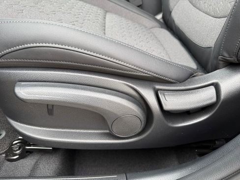 New 2026 Kia Seltos S image 16