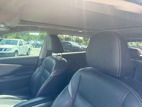 Used 2017 Nissan Murano Platinum w/ Platinum Technology Package FWD image 14