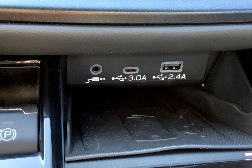 Used 2025 Subaru Outback Wilderness AWD/4WD image 15