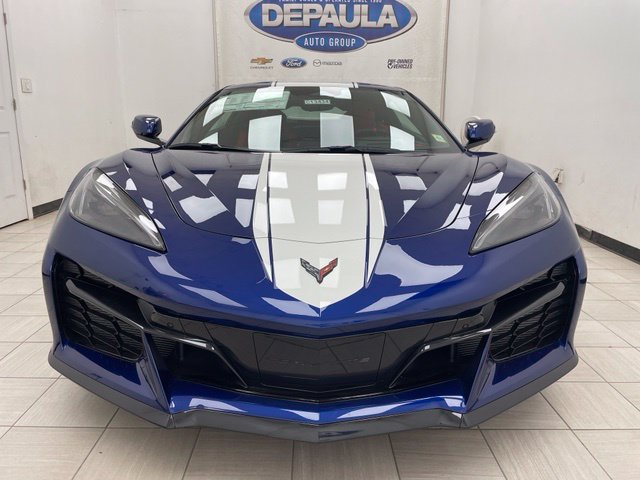 New 2027 Chevrolet Corvette Grand Sport w/ Z52 Sport Performance Package RWD image 17