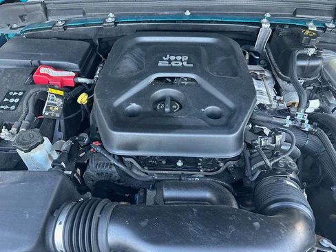 Certified 2020 Jeep Wrangler Unlimited Sport S AWD/4WD image 27