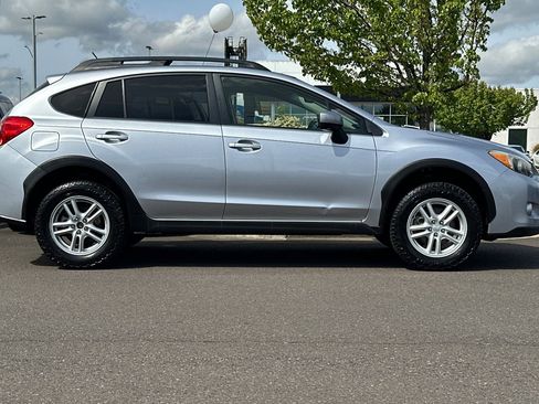 Used 2015 Subaru Crosstrek 2.0i Premium image 3