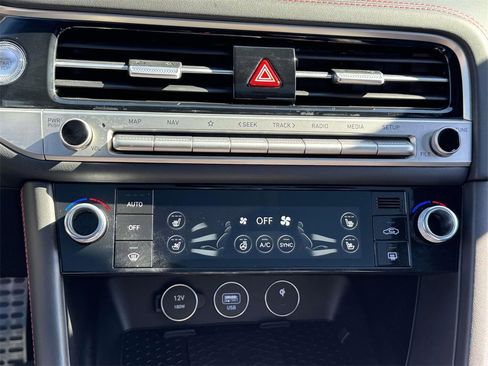 Used 2024 Genesis G70 3.3T Advanced w/ Sport Prestige Package image 28