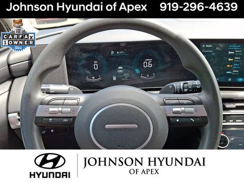 Certified 2025 Hyundai Tucson SEL FWD image 18