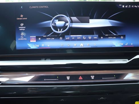 New 2027 BMW 530i RWD image 28