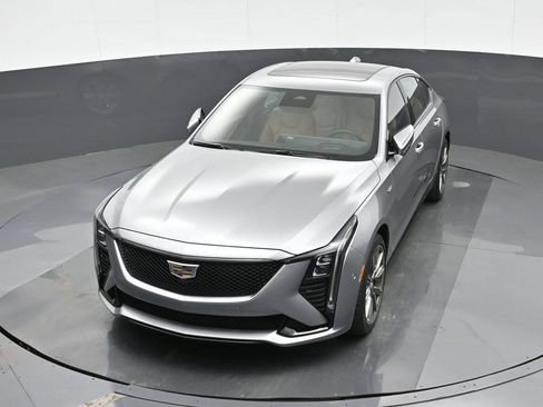 Used 2025 Cadillac CT5 V w/ Platinum Package AWD/4WD image 33
