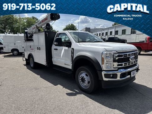 New 2024 Ford F550 4x4 Regular Cab Super Duty image 2