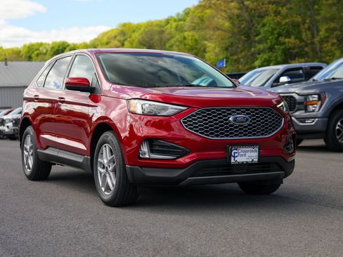 Used 2023 Ford Edge SEL w/ Convenience Package AWD/4WD image 5