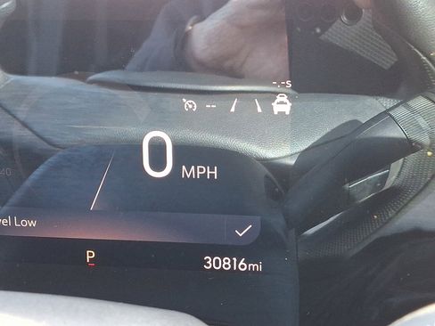 Used 2024 Buick Envista Preferred image 17