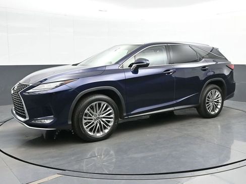 Certified 2021 Lexus RX 350L Luxury w/ Accessory Package FWD image 4