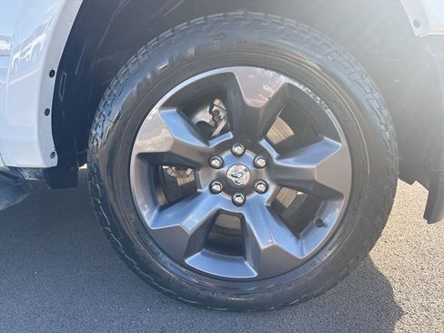 Used 2023 RAM 1500 Big Horn AWD/4WD image 13