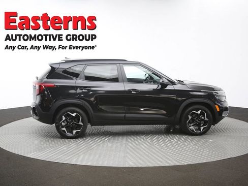 Used 2025 Kia Seltos S FWD image 43