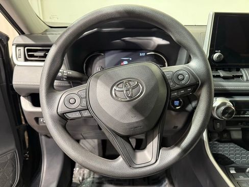 Certified 2025 Toyota RAV4 XLE image 22