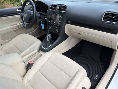 Used 2014 Volkswagen Jetta TDI FWD image 11