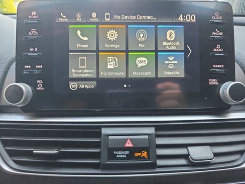 Used 2020 Honda Accord EX image 24