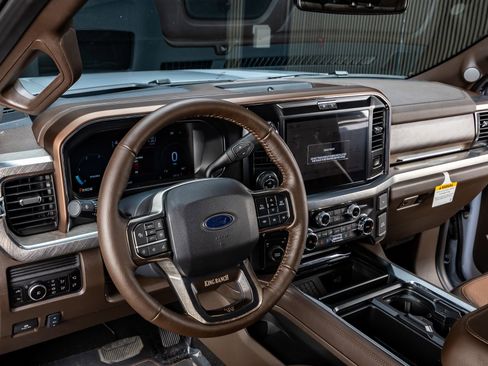 Used 2026 Ford F450 King Ranch w/ Chrome Package image 17