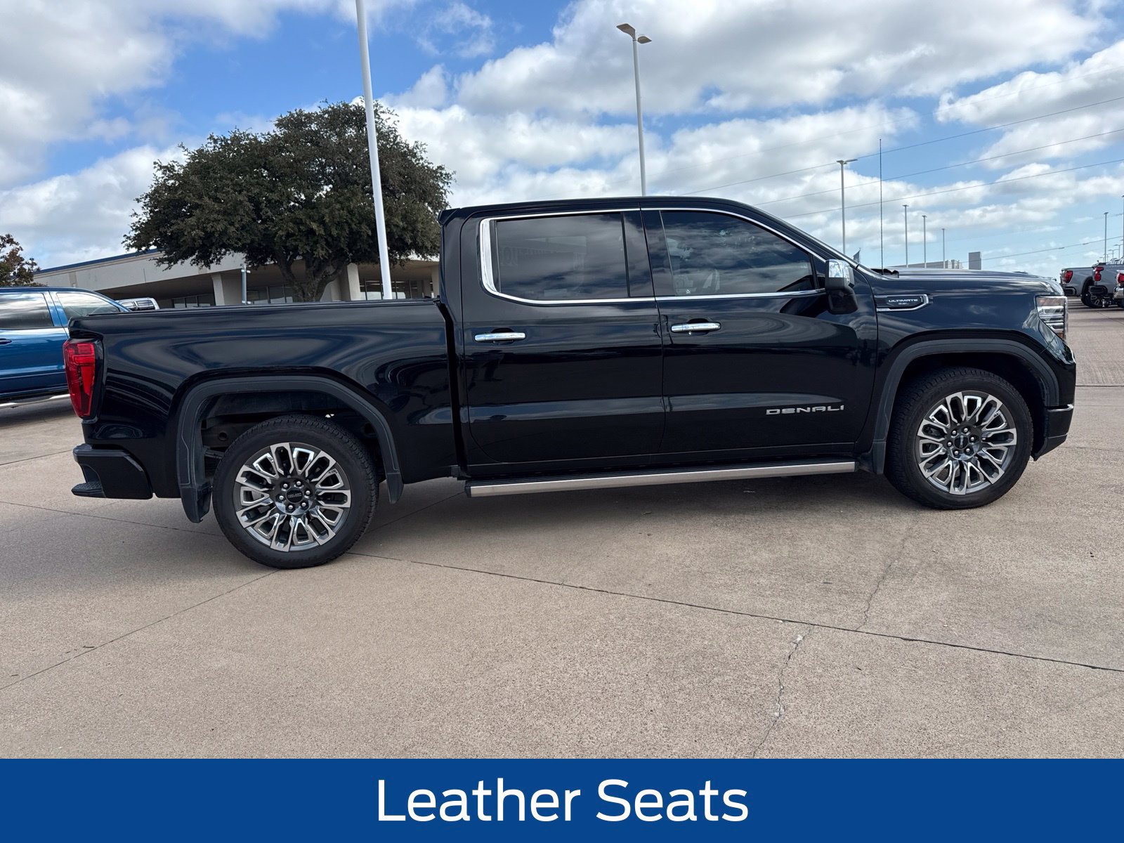 Used 2024 GMC Sierra 1500 Denali Ultimate AWD/4WD image 9