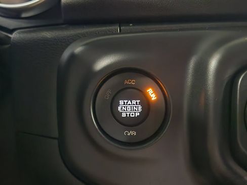 Used 2021 Jeep Wrangler Unlimited Rubicon 4xe w/ Cold Weather Group AWD/4WD image 30