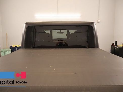 Used 2023 Jeep Gladiator Sport AWD/4WD image 24