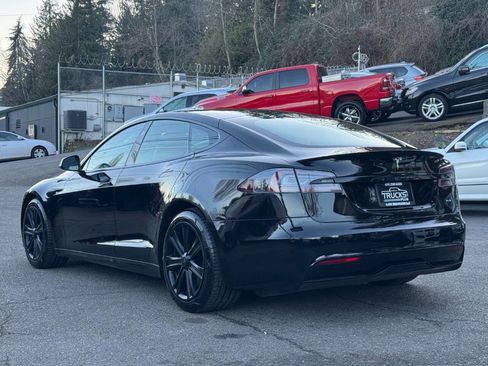 Used 2021 Tesla Model S Plaid image 8