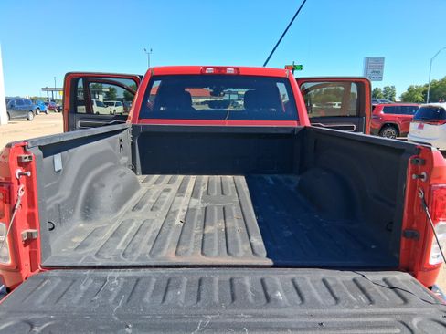 Used 2024 RAM 2500 Big Horn w/ Bed Utility Group AWD/4WD image 17