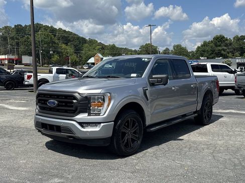 Used 2021 Ford F150 XLT w/ Equipment Group 302A High AWD/4WD image 3