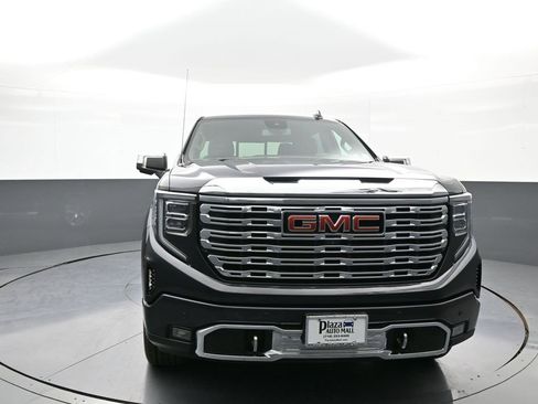 Used 2023 GMC Sierra 1500 Denali image 2