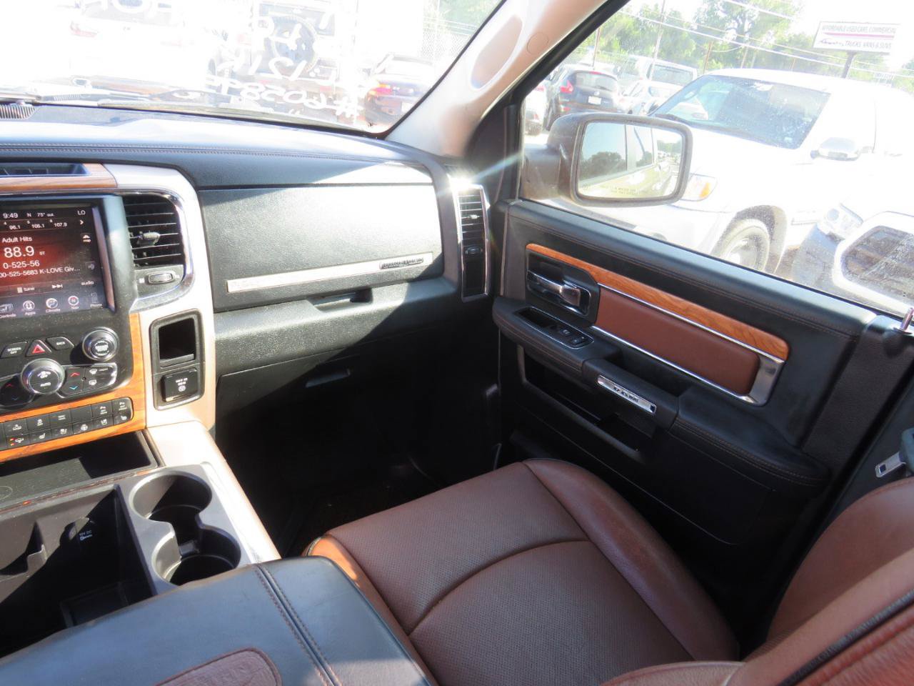 Used 2015 RAM 1500 Laramie Longhorn w/ Convenience Group AWD/4WD image 22