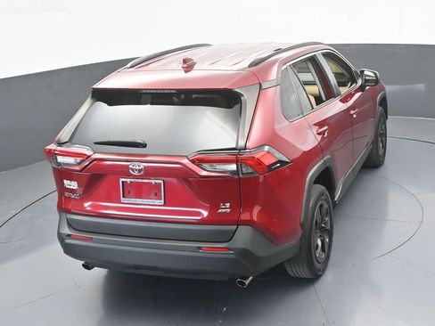 Used 2019 Toyota RAV4 LE image 48