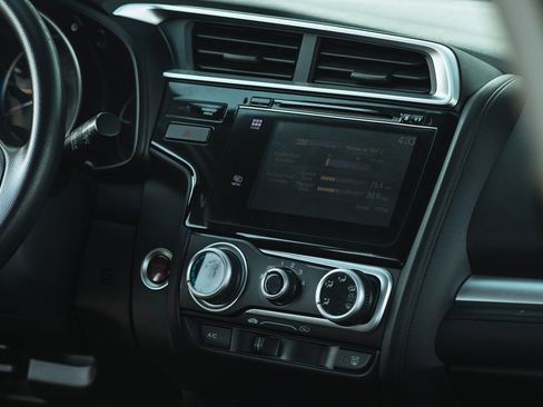 Used 2016 Honda Fit EX image 23