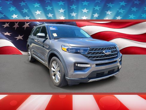 Used 2023 Ford Explorer XLT w/ Equipment Group 202A RWD image 1
