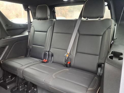 Certified 2024 Chevrolet Tahoe Premier w/ Advanced Technology Package image 16