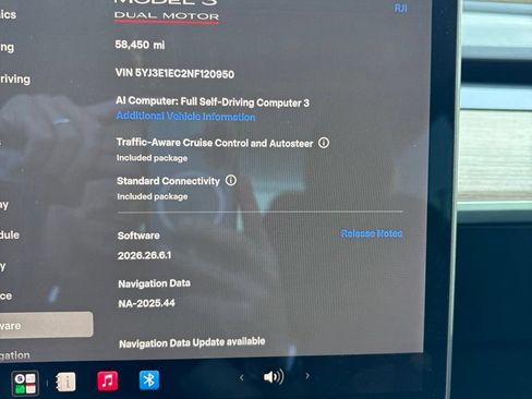Used 2022 Tesla Model 3 Performance AWD/4WD image 25