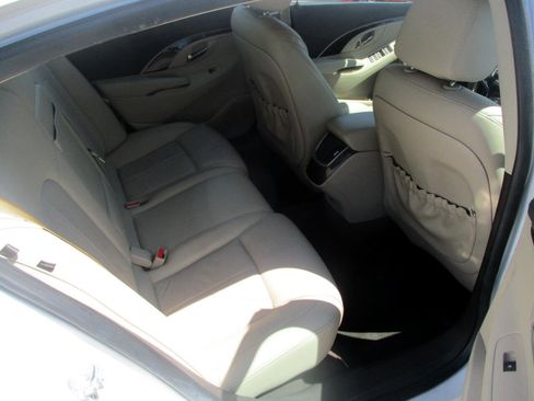 Used 2015 Buick LaCrosse Leather image 8
