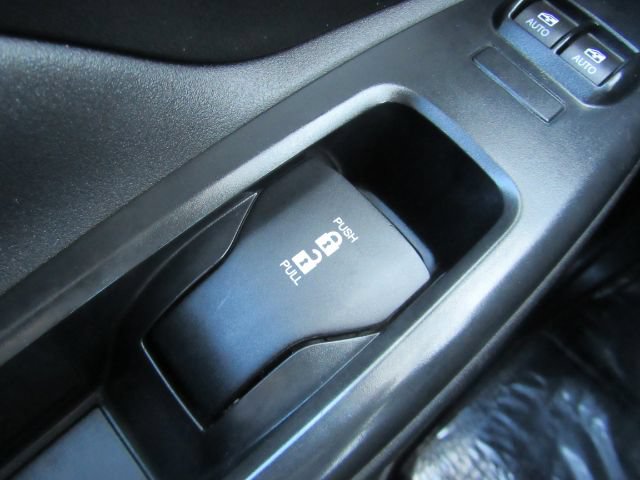 Used 2015 RAM ProMaster City Tradesman w/ Rear Back-up Camera Group FWD image 24