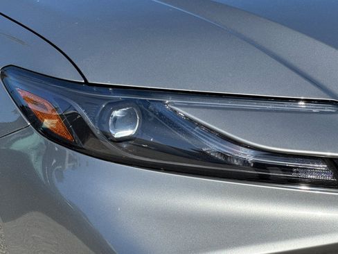 New 2026 Toyota Camry SE FWD image 30