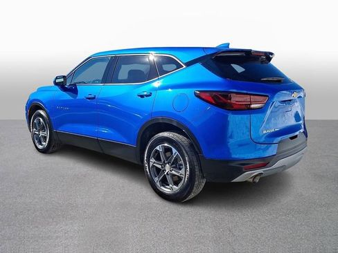 Used 2025 Chevrolet Blazer LT image 6