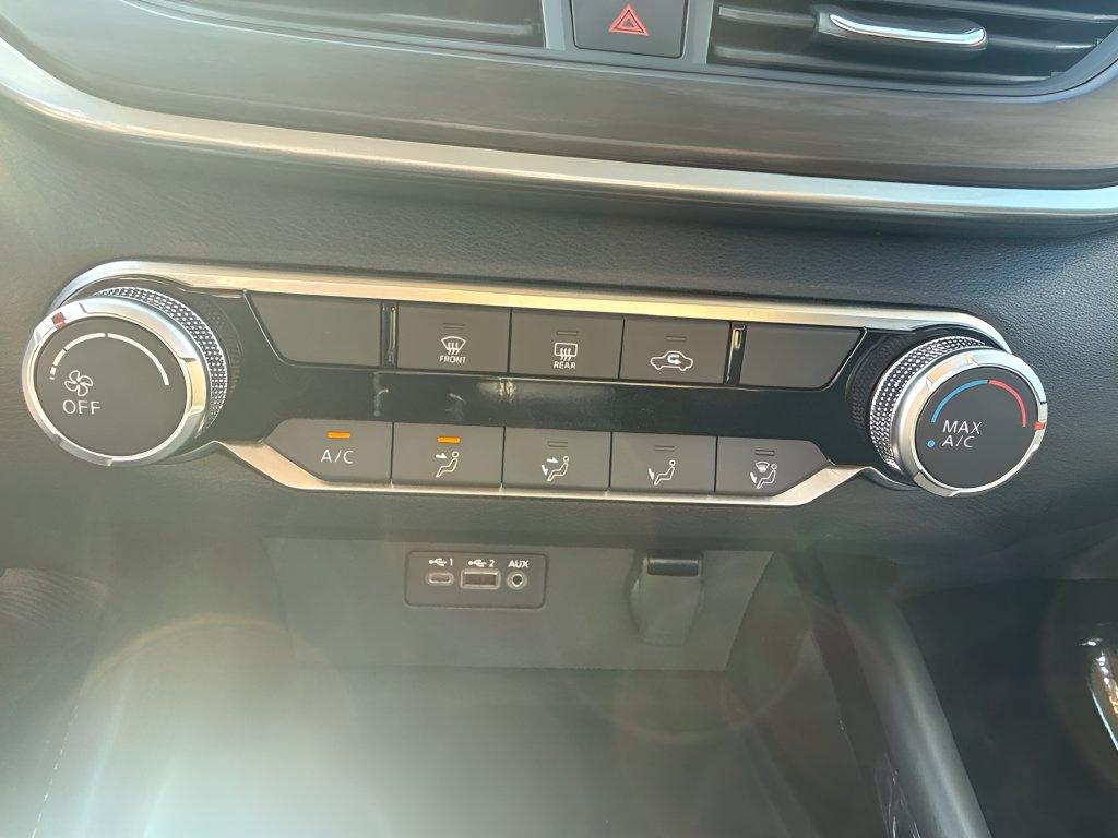 Used 2023 Nissan Altima 2.5 SV FWD image 21