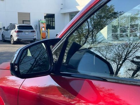 Certified 2025 BMW X2 M35i AWD/4WD image 26