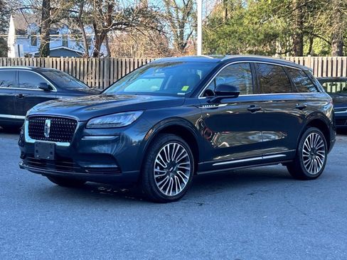 Used 2022 Lincoln Corsair Reserve w/ Sport Package image 2