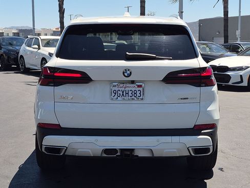 Used 2024 BMW X5 xDrive40i w/ Parking Assistance Package AWD/4WD image 9